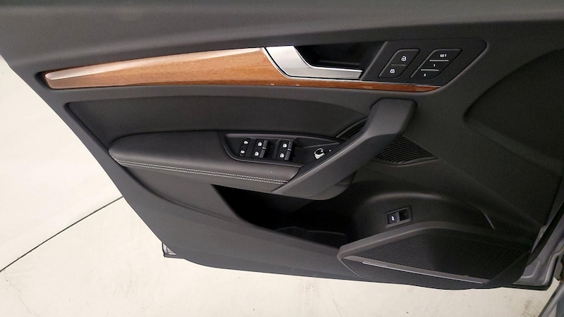 2022 Audi Q5 Premium Plus 12