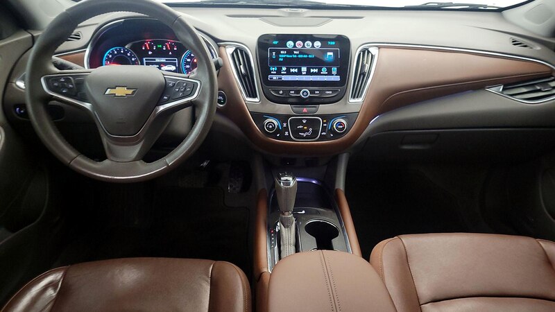 2017 Chevrolet Malibu LT 9