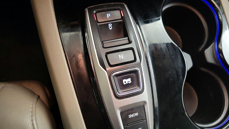 2017 Honda Pilot Touring 17