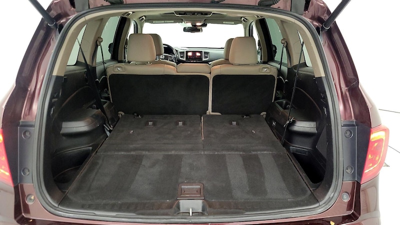 2017 Honda Pilot Touring 23