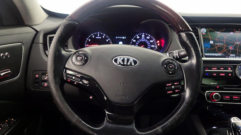 2015 Kia K900 Luxury 10