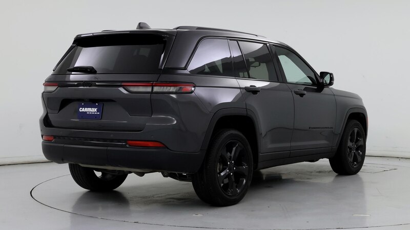 2023 Jeep Grand Cherokee Altitude 8