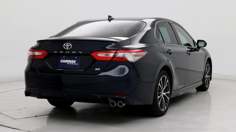 2019 Toyota Camry SE 8