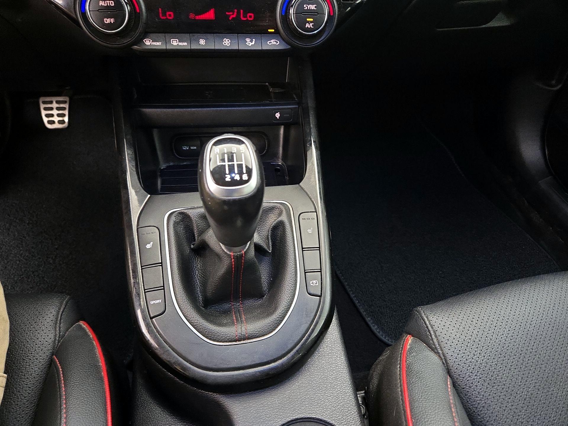 Thumbnail: 2023 Kia Forte - 18