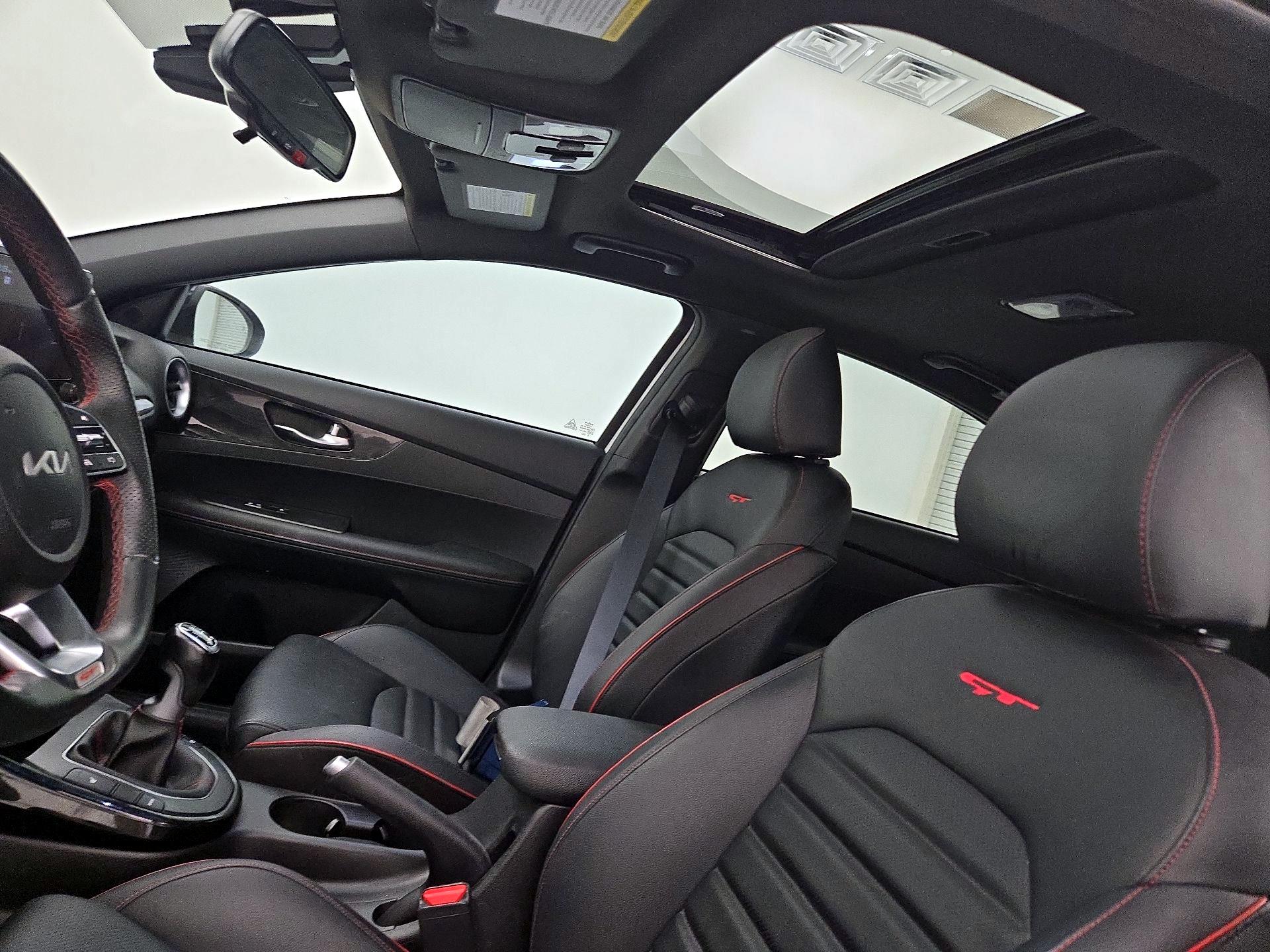 Thumbnail: 2023 Kia Forte - 20