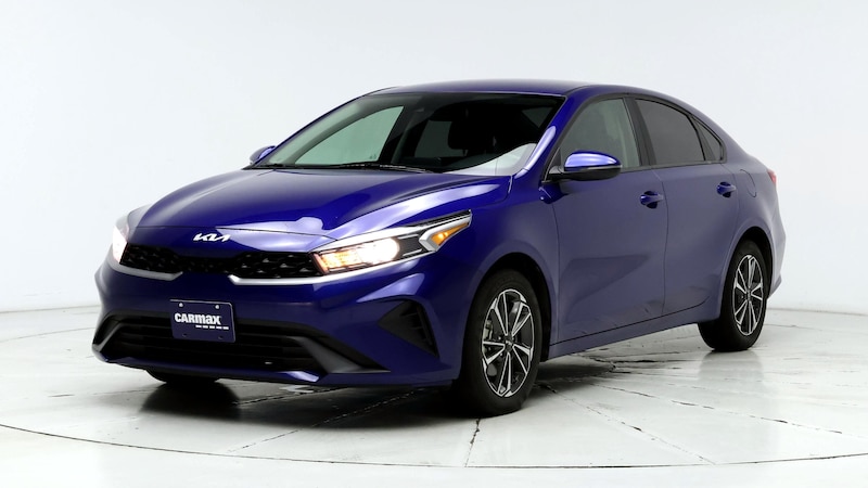 2023 Kia Forte LXS 4