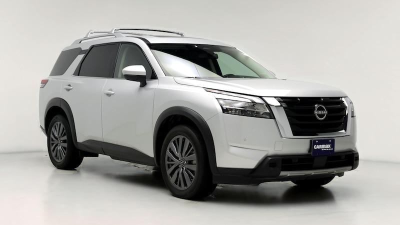 2023 Nissan Pathfinder SL Hero Image