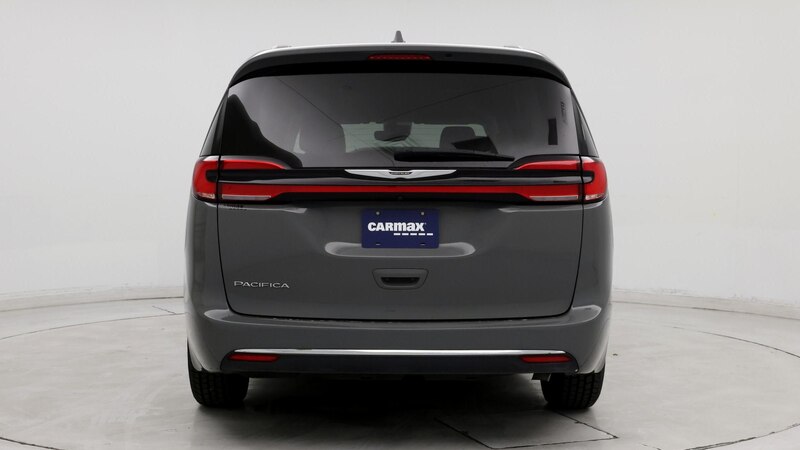 2022 Chrysler Pacifica Touring L 6