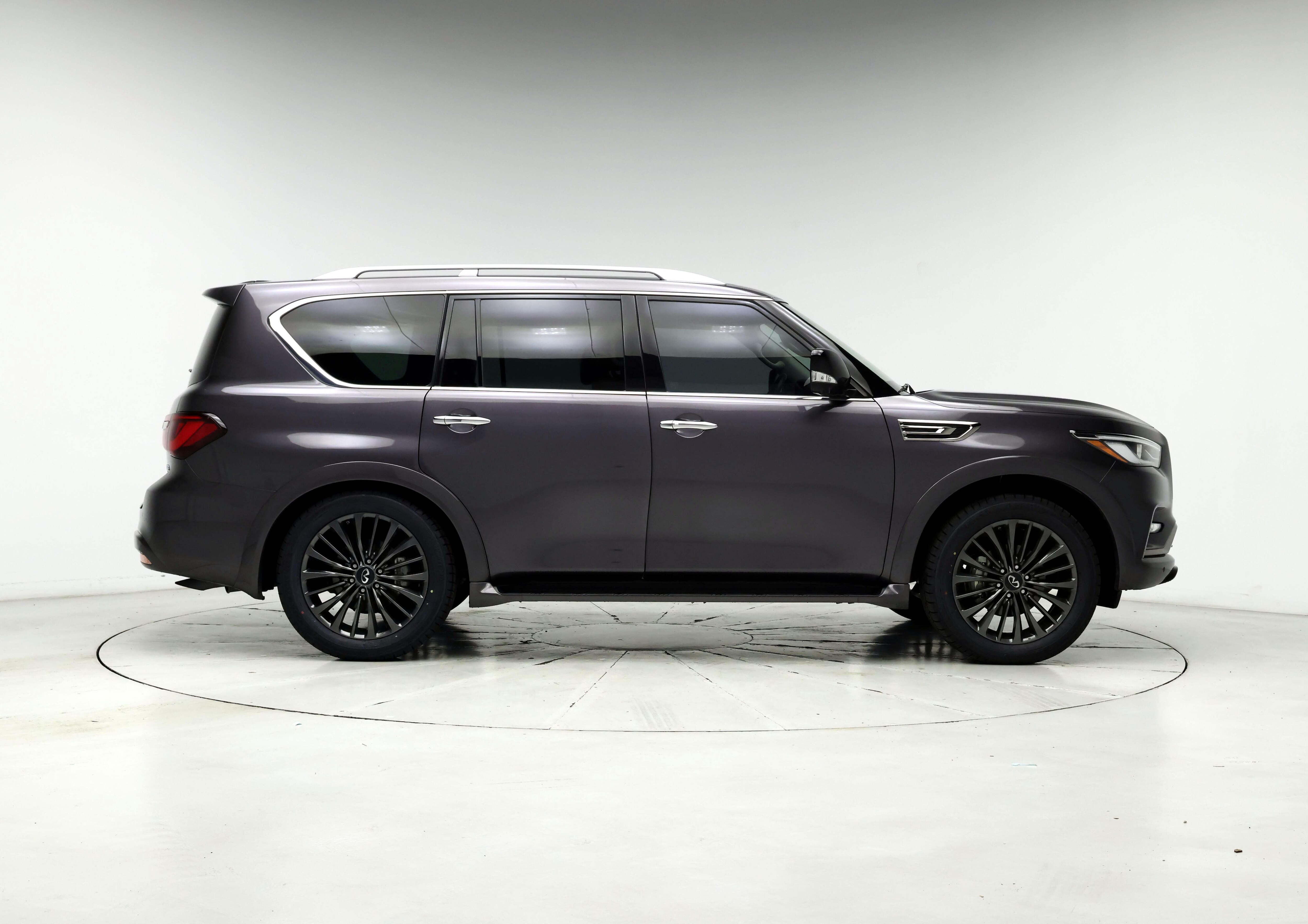 Thumbnail: 2023 INFINITI QX80 - 7