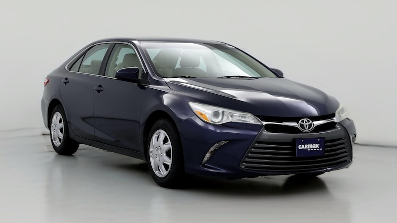 2015 Toyota Camry LE Hero Image