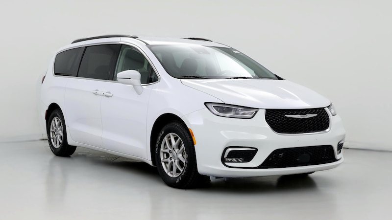 2022 Chrysler Pacifica Touring L Hero Image