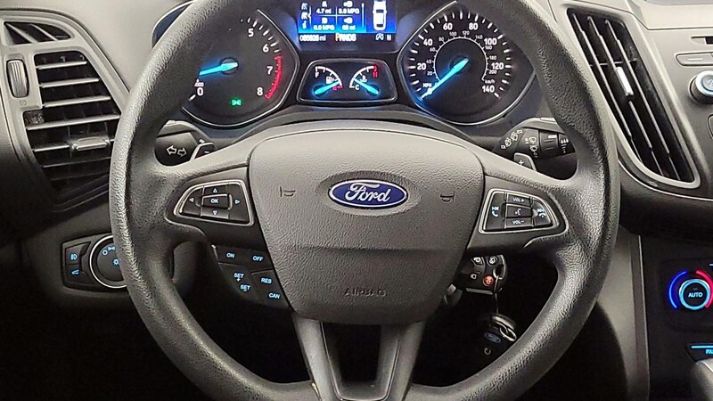 2017 Ford Escape SE 10