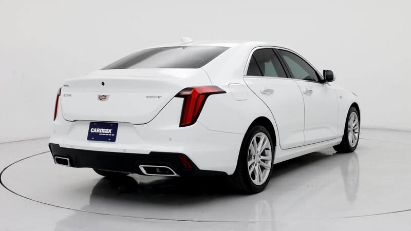 2024 Cadillac CT4 Luxury 8