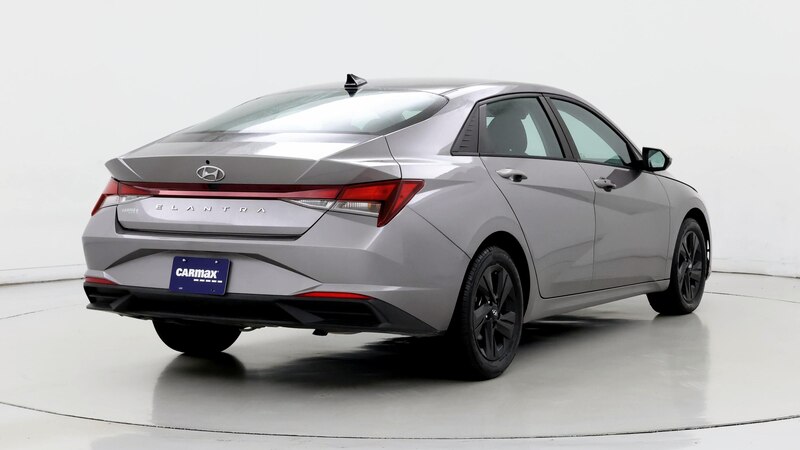 2021 Hyundai Elantra SEL 8