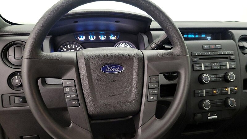 2013 Ford F-150 XL 10