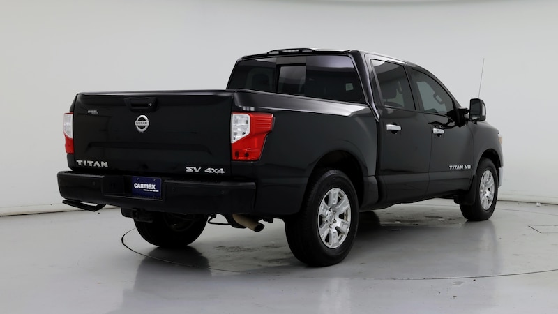 2018 Nissan Titan SV 8