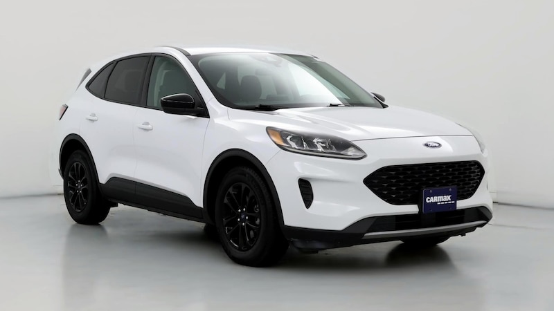 2020 Ford Escape SE Hero Image