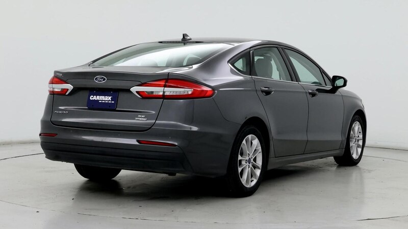 2020 Ford Fusion SE 8