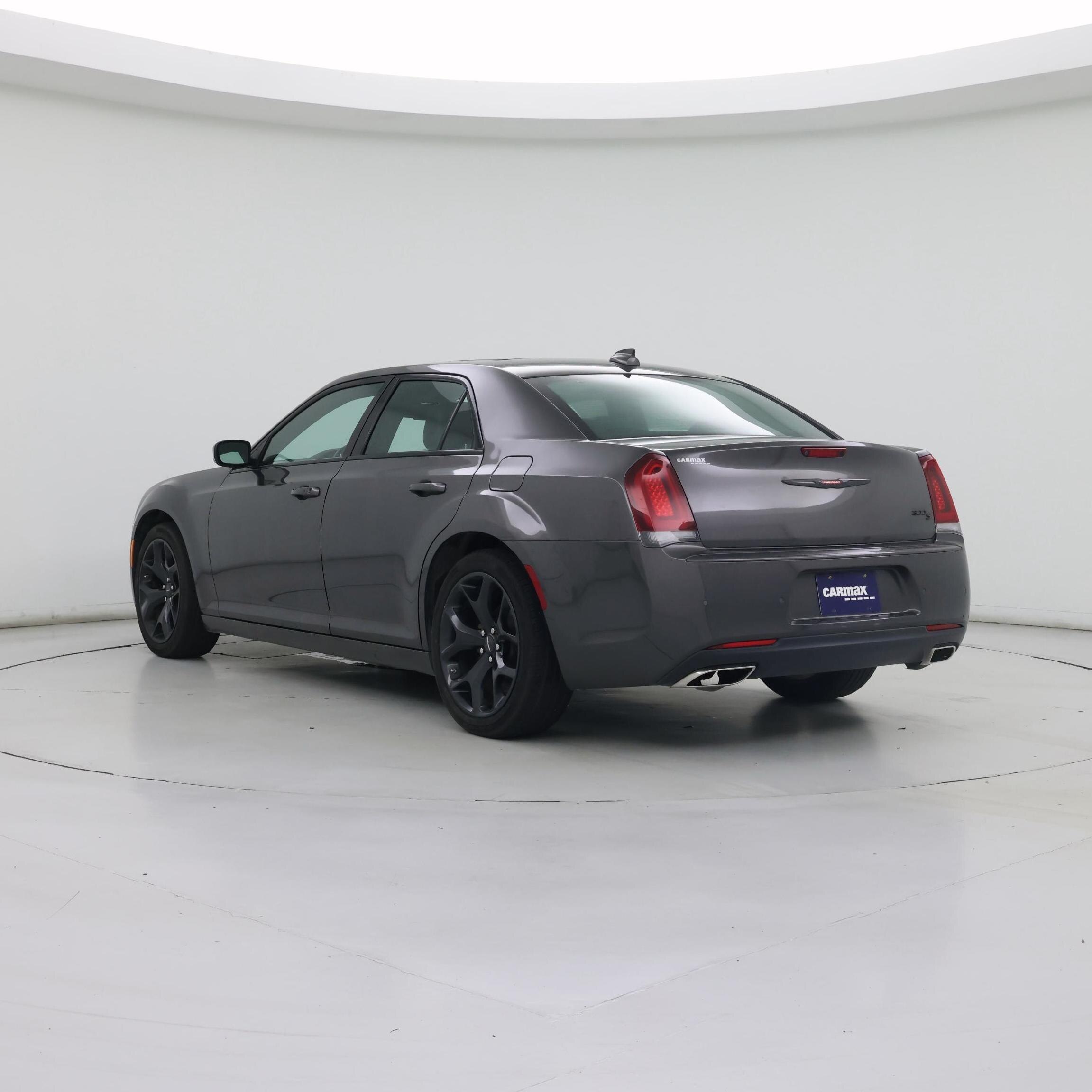 Thumbnail: 2022 Chrysler 300 - 2