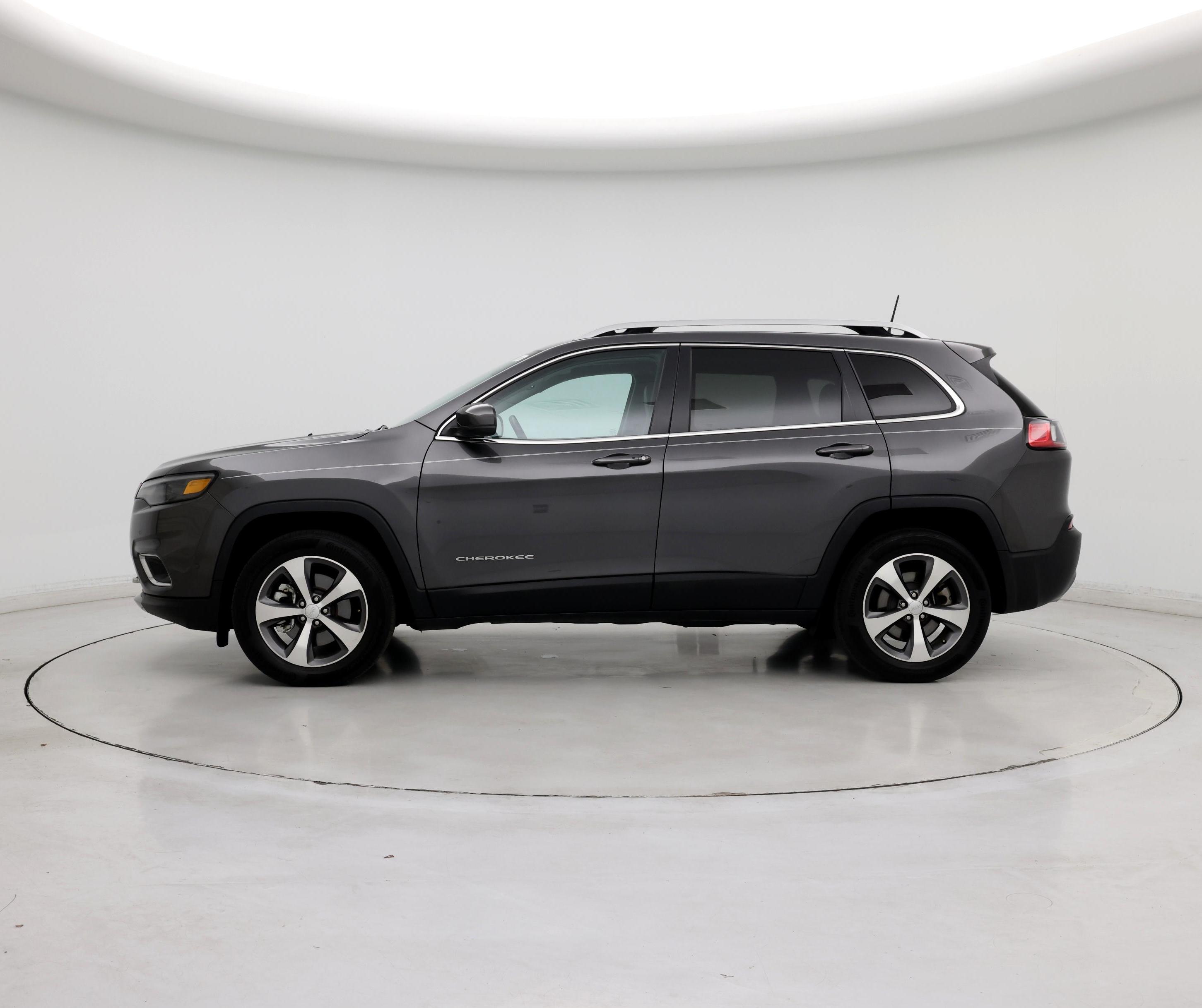 Thumbnail: 2021 Jeep Cherokee - 3