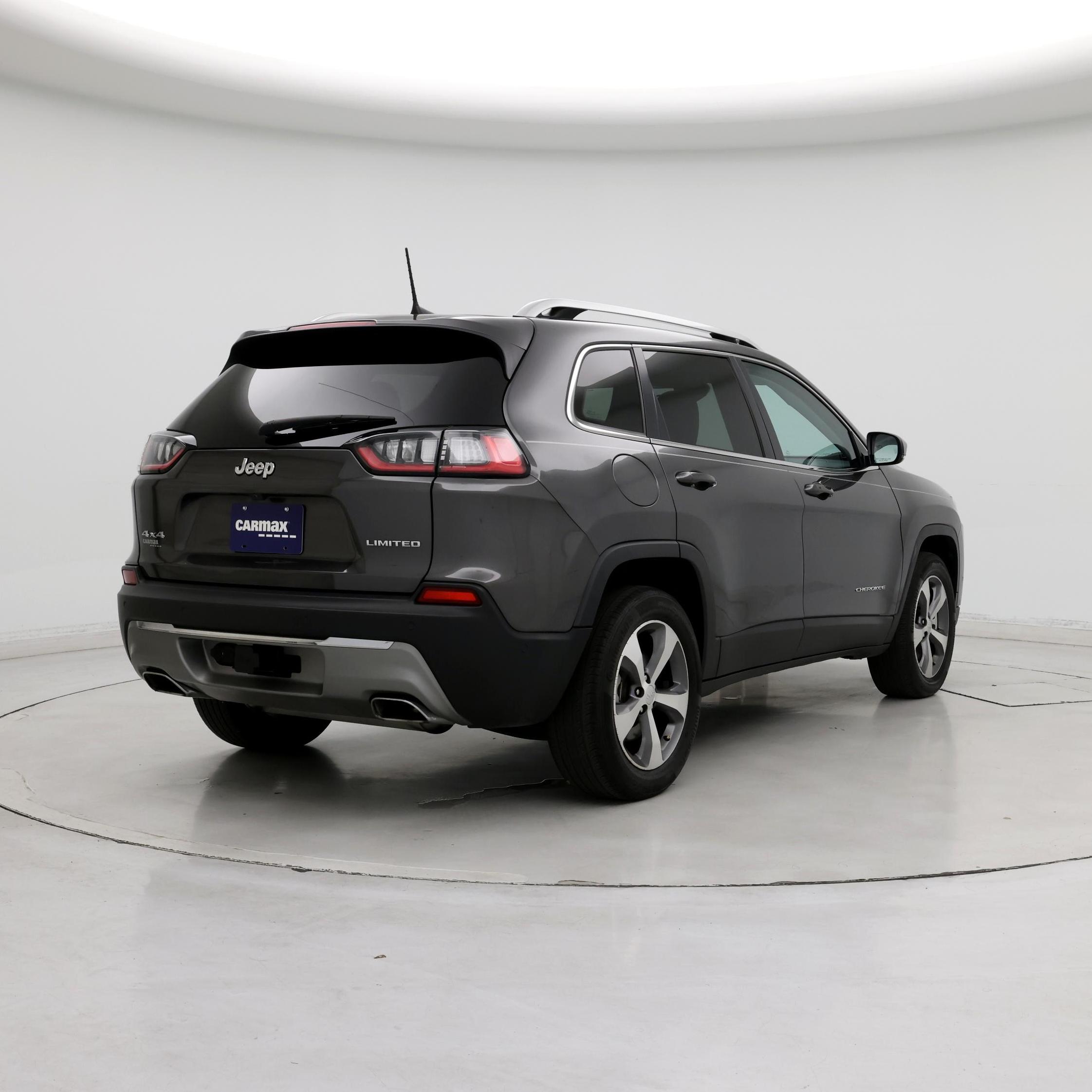 Thumbnail: 2021 Jeep Cherokee - 8