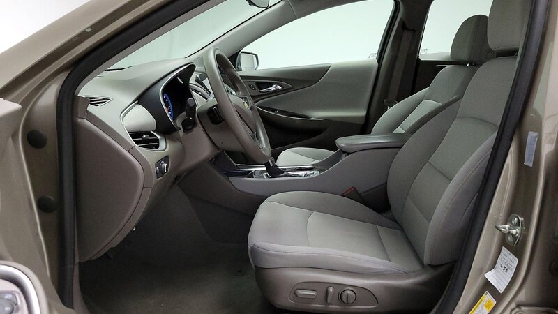 2022 Chevrolet Malibu LT 11