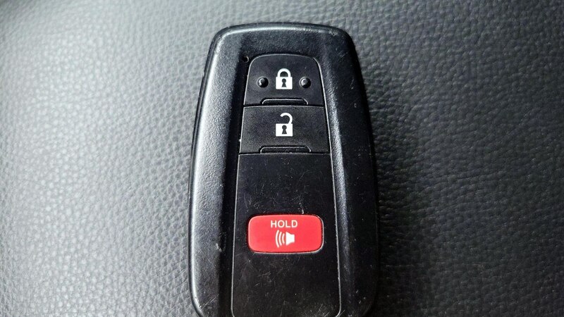 2023 Toyota RAV4 XLE 22