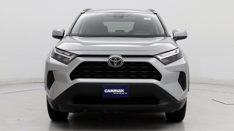 2023 Toyota RAV4 XLE 5