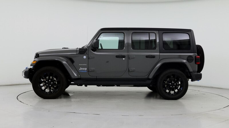 2022 Jeep Wrangler Unlimited Sahara 3