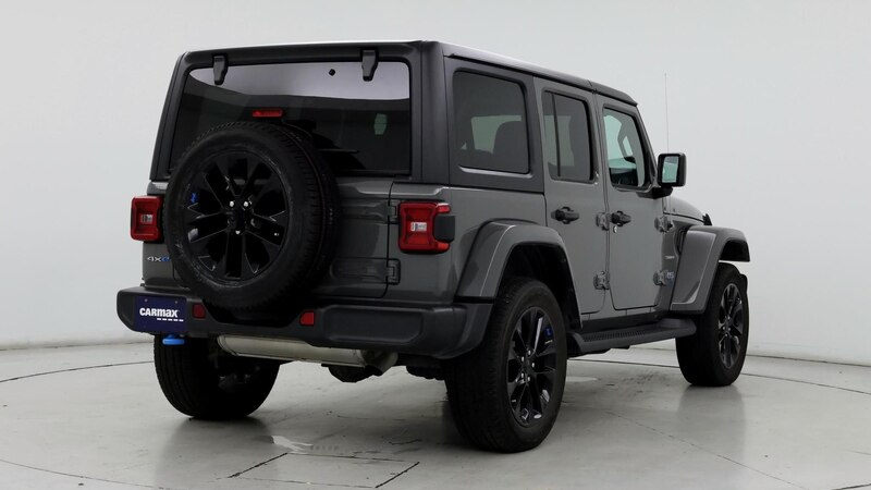 2022 Jeep Wrangler Unlimited Sahara 8