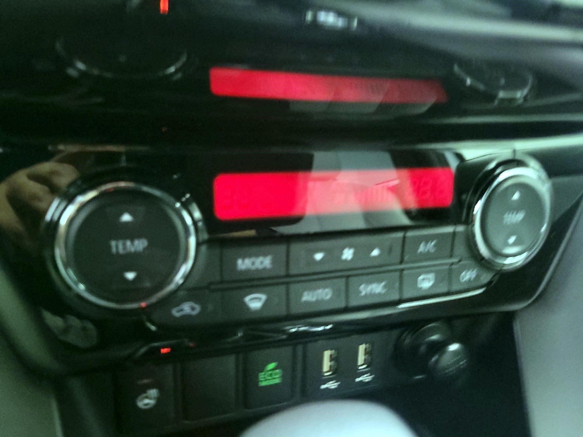 Thumbnail: 2023 Mitsubishi Eclipse Cross - 17