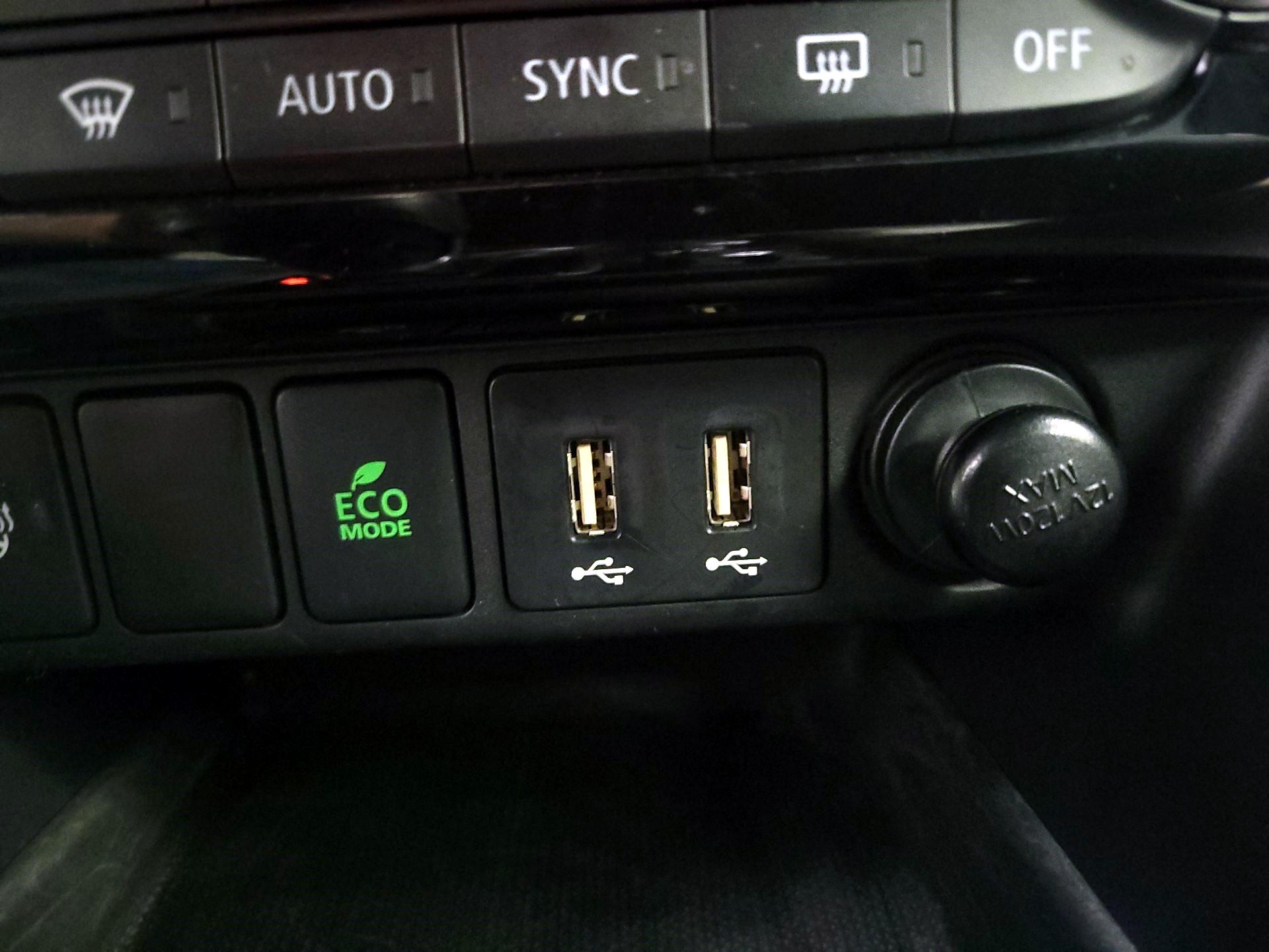 Thumbnail: 2023 Mitsubishi Eclipse Cross - 19