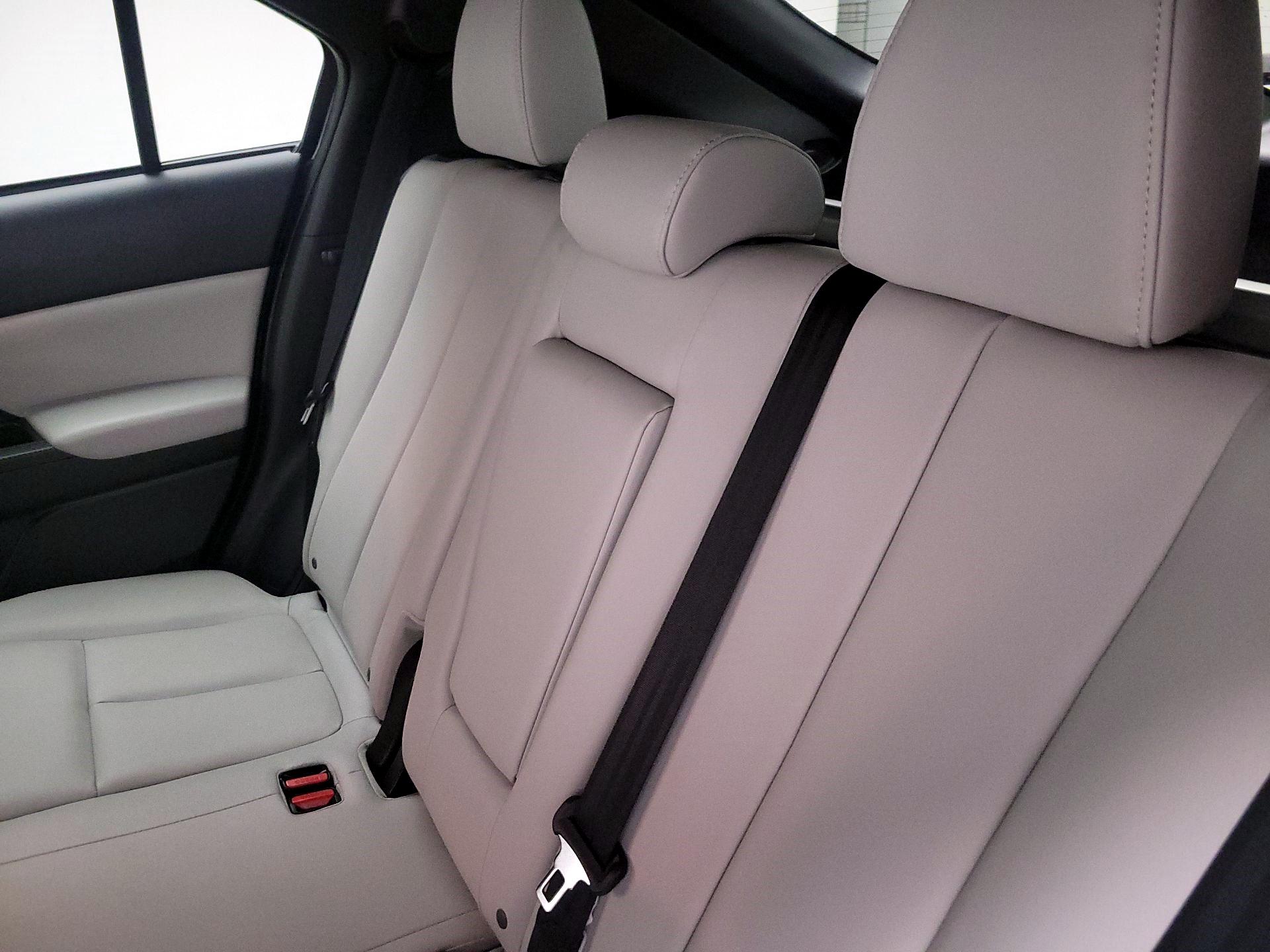 Thumbnail: 2023 Mitsubishi Eclipse Cross - 20