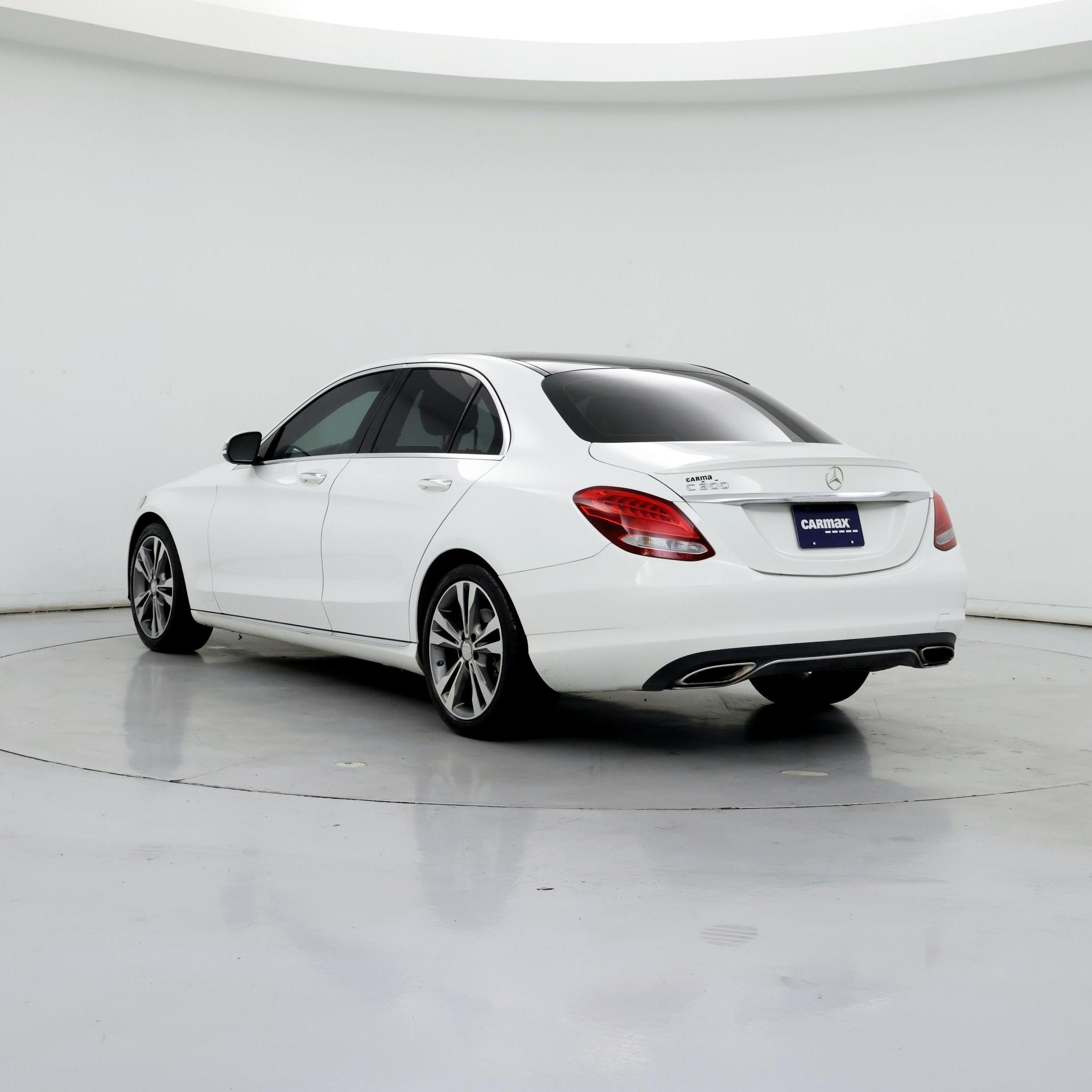 Thumbnail: 2016 Mercedes-Benz C-Class - 2