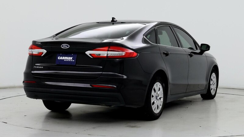 2020 Ford Fusion S 8