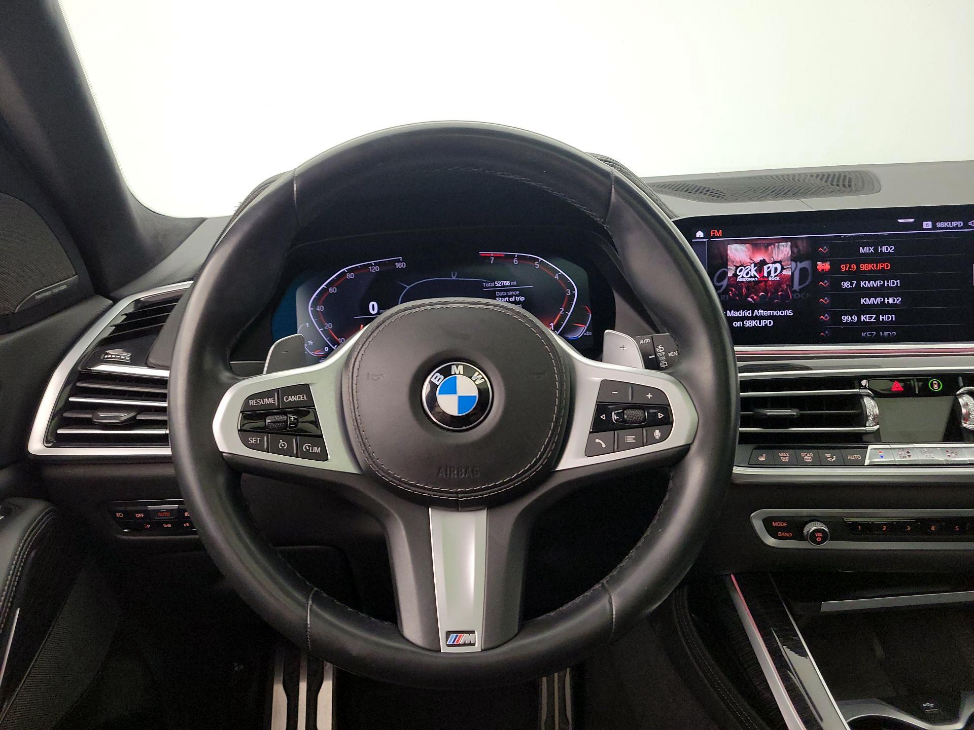 Thumbnail: 2019 BMW X7 - 10