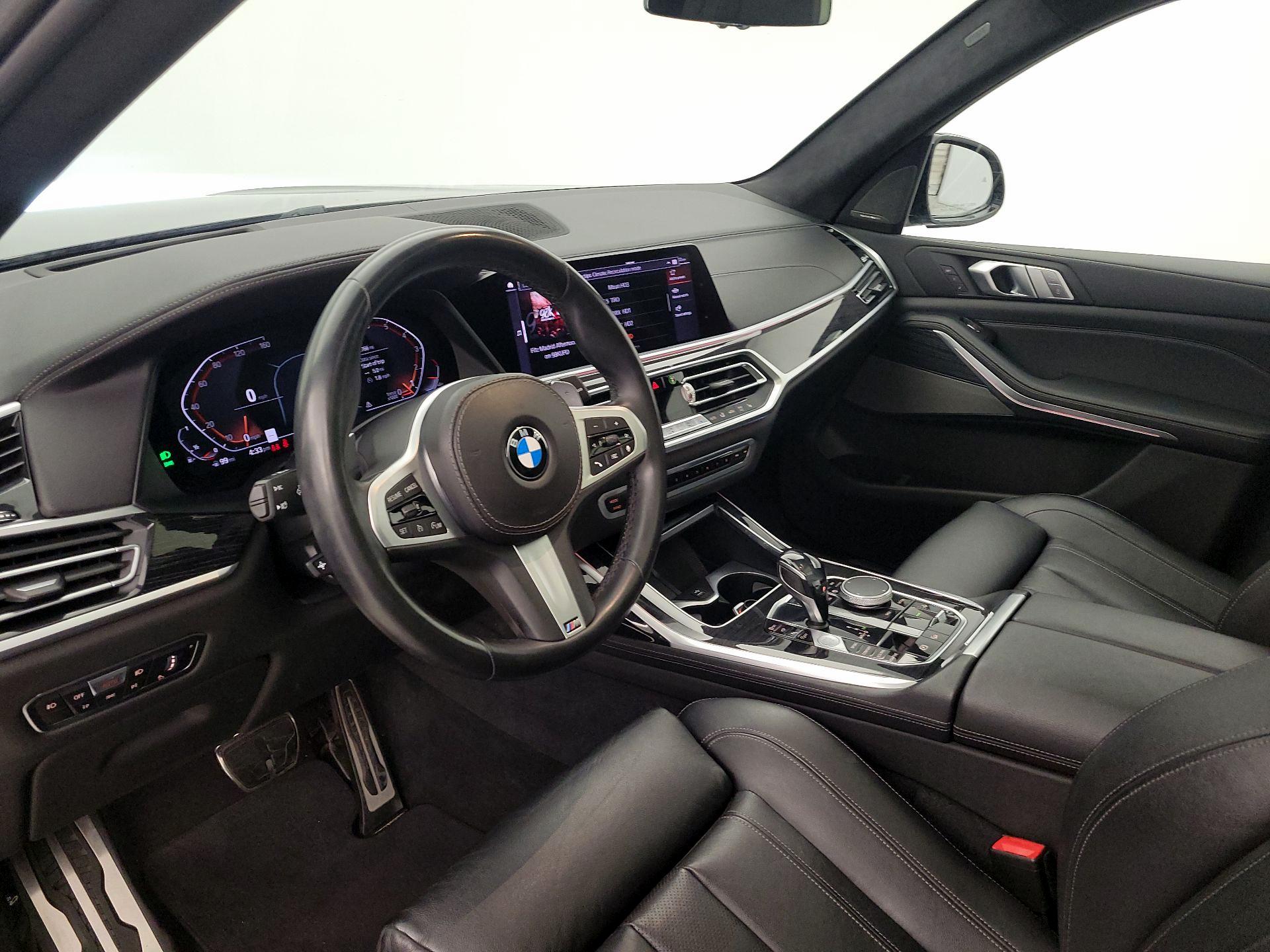 Thumbnail: 2019 BMW X7 - 11