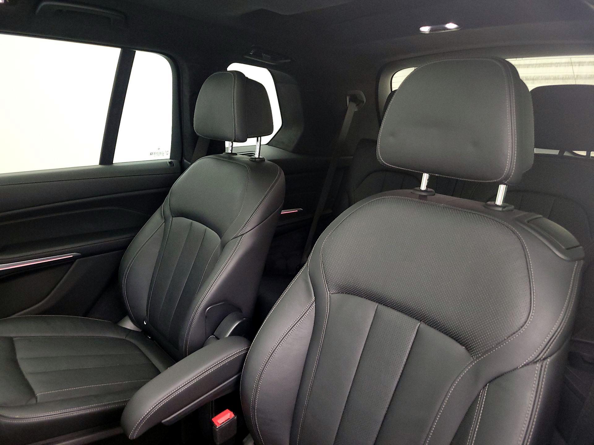 Thumbnail: 2019 BMW X7 - 20