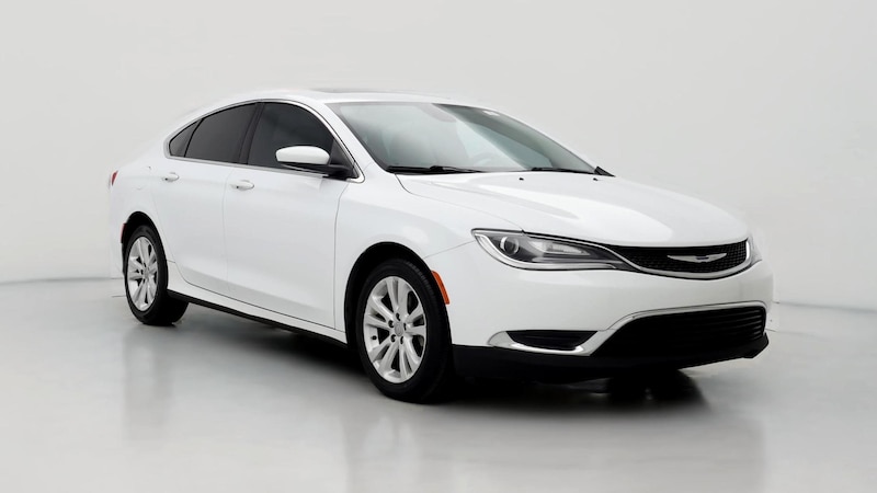 2016 Chrysler 200 Limited Hero Image