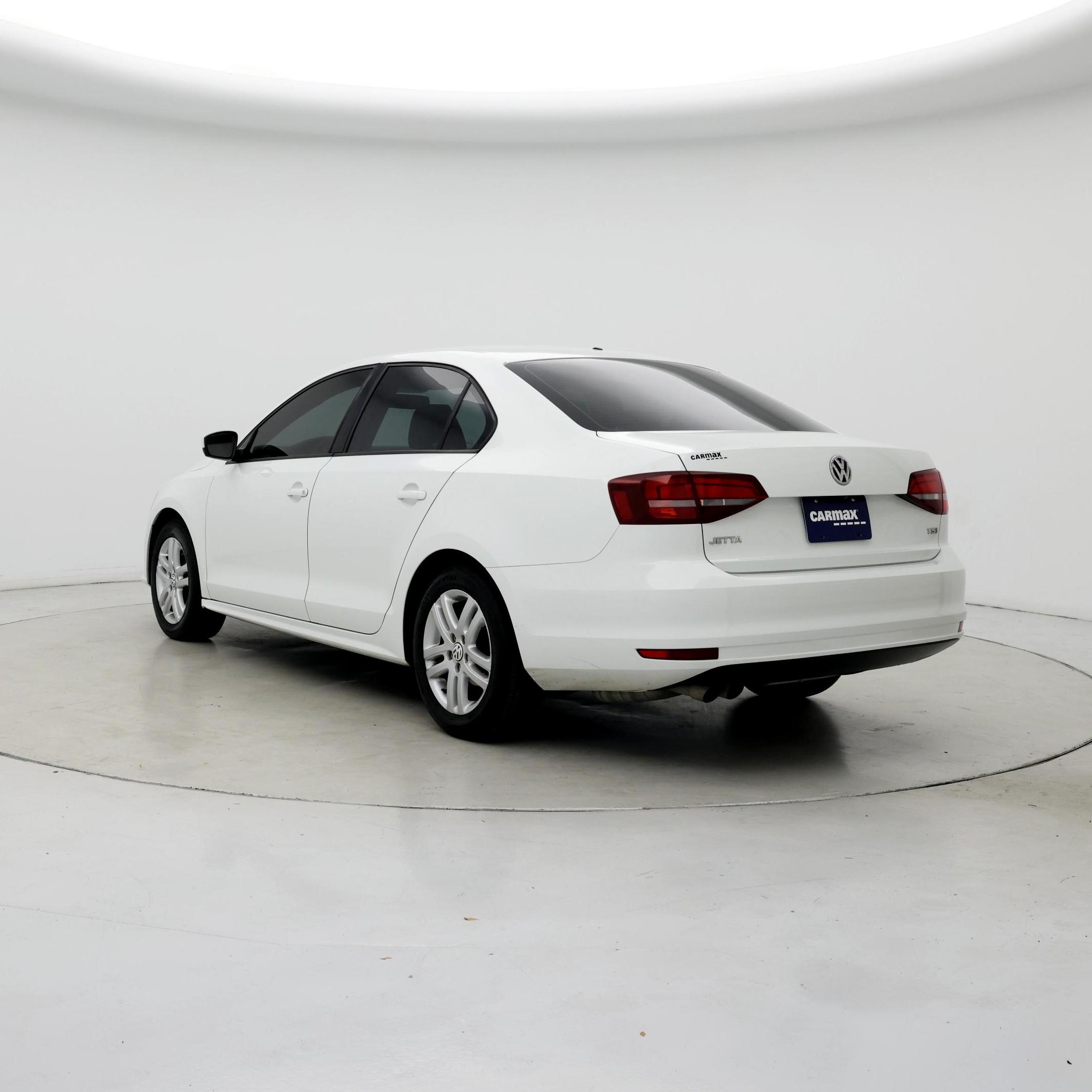 Thumbnail: 2018 Volkswagen Jetta - 2