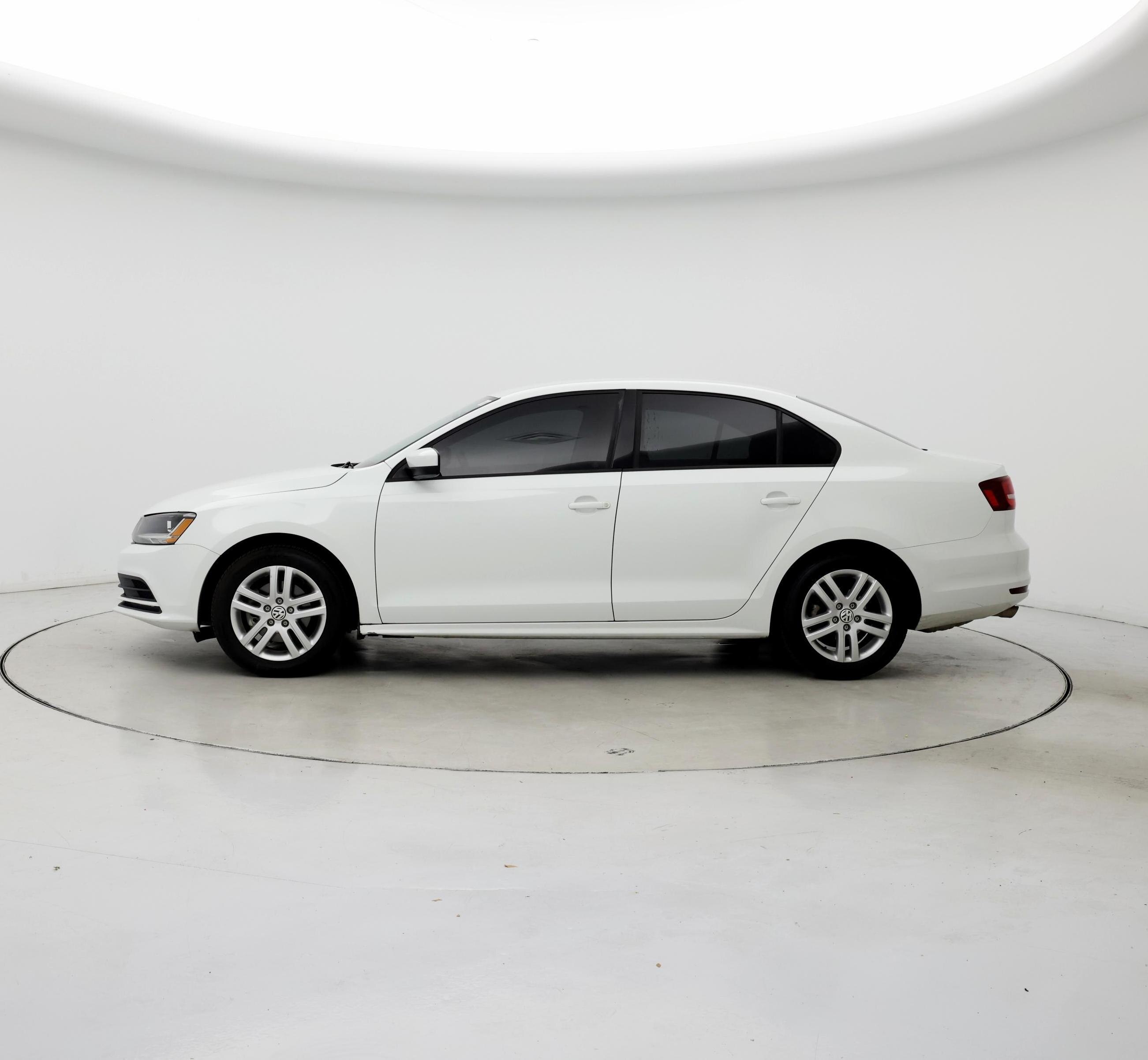 Thumbnail: 2018 Volkswagen Jetta - 3