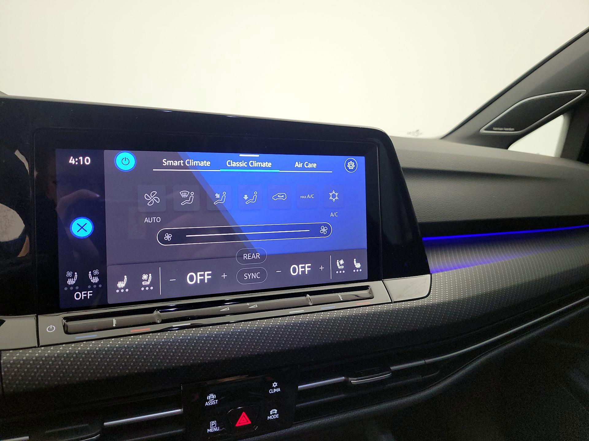 Thumbnail: 2022 Volkswagen Golf - 16
