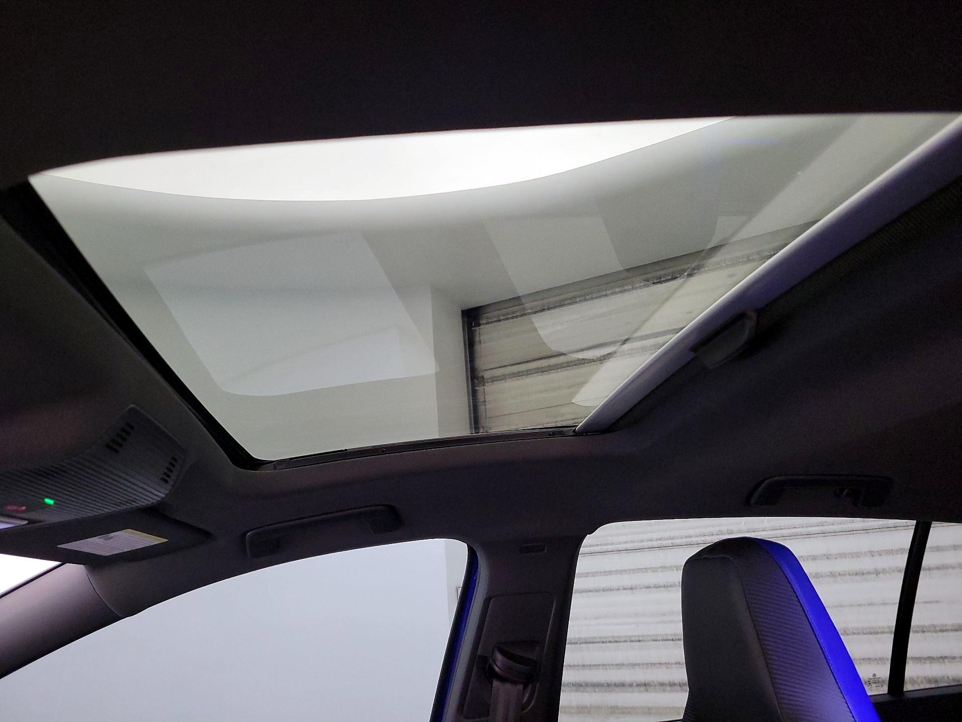 Thumbnail: 2022 Volkswagen Golf - 18