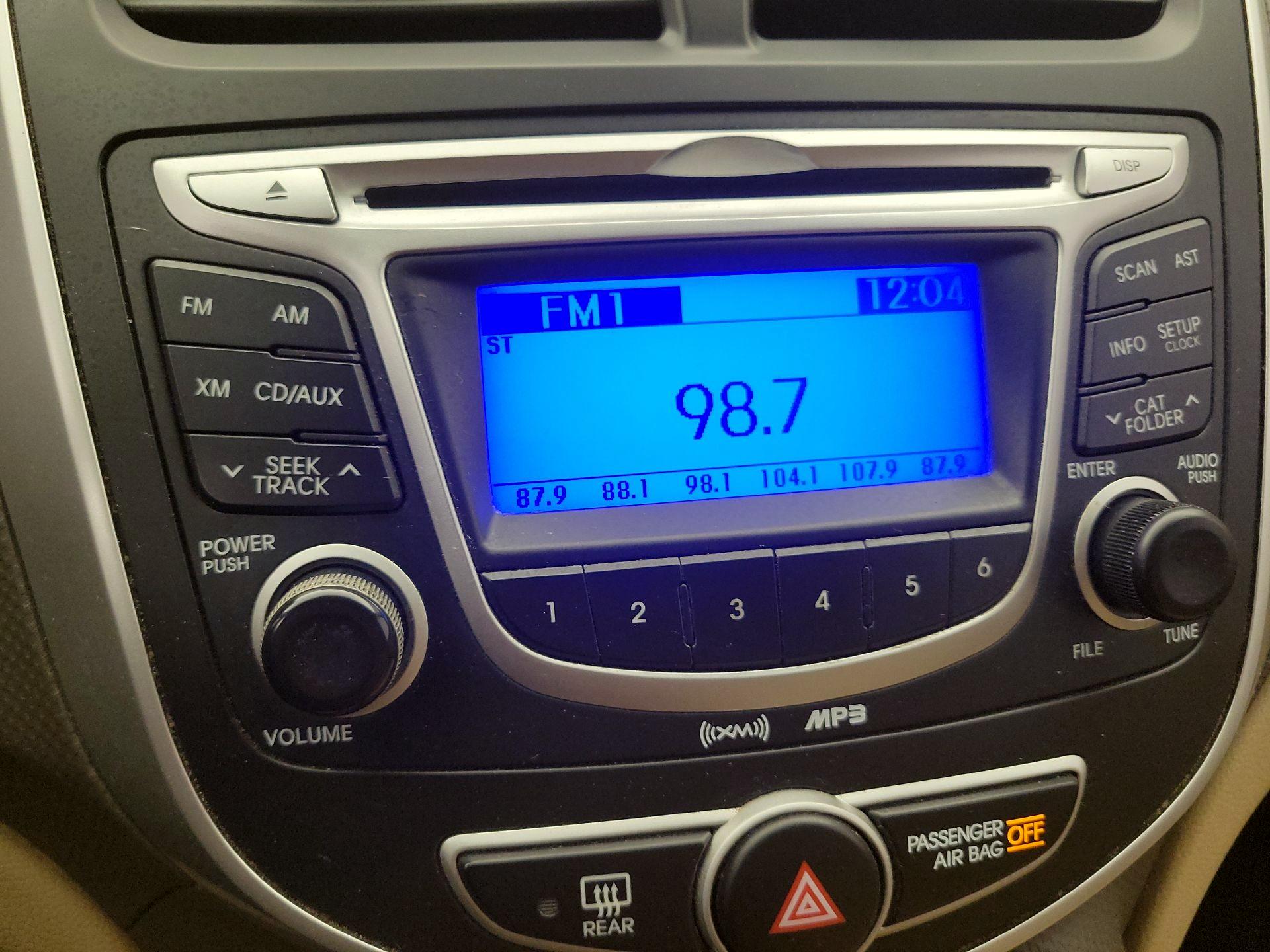 Thumbnail: 2013 Hyundai Accent - 14