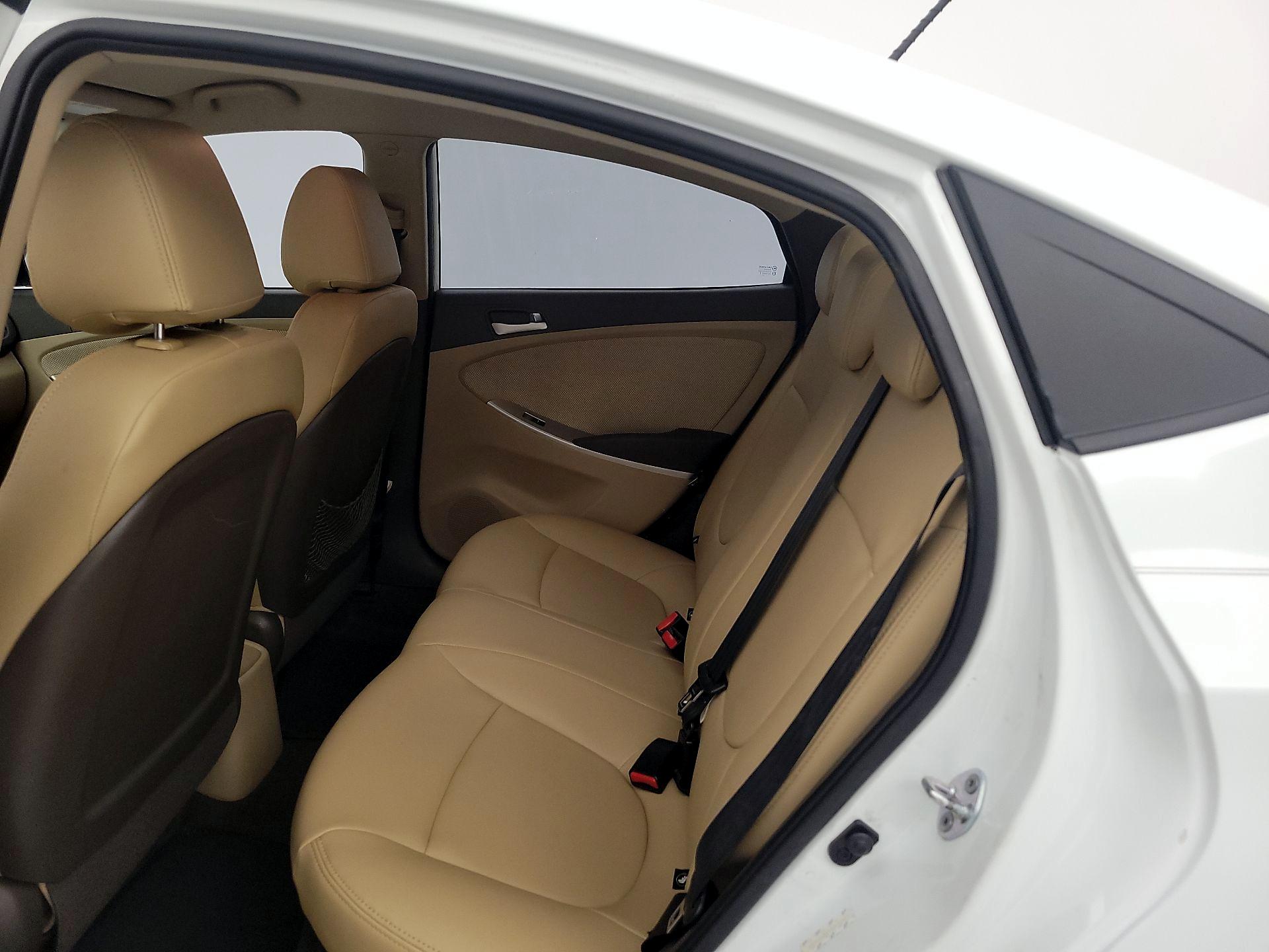 Thumbnail: 2013 Hyundai Accent - 18