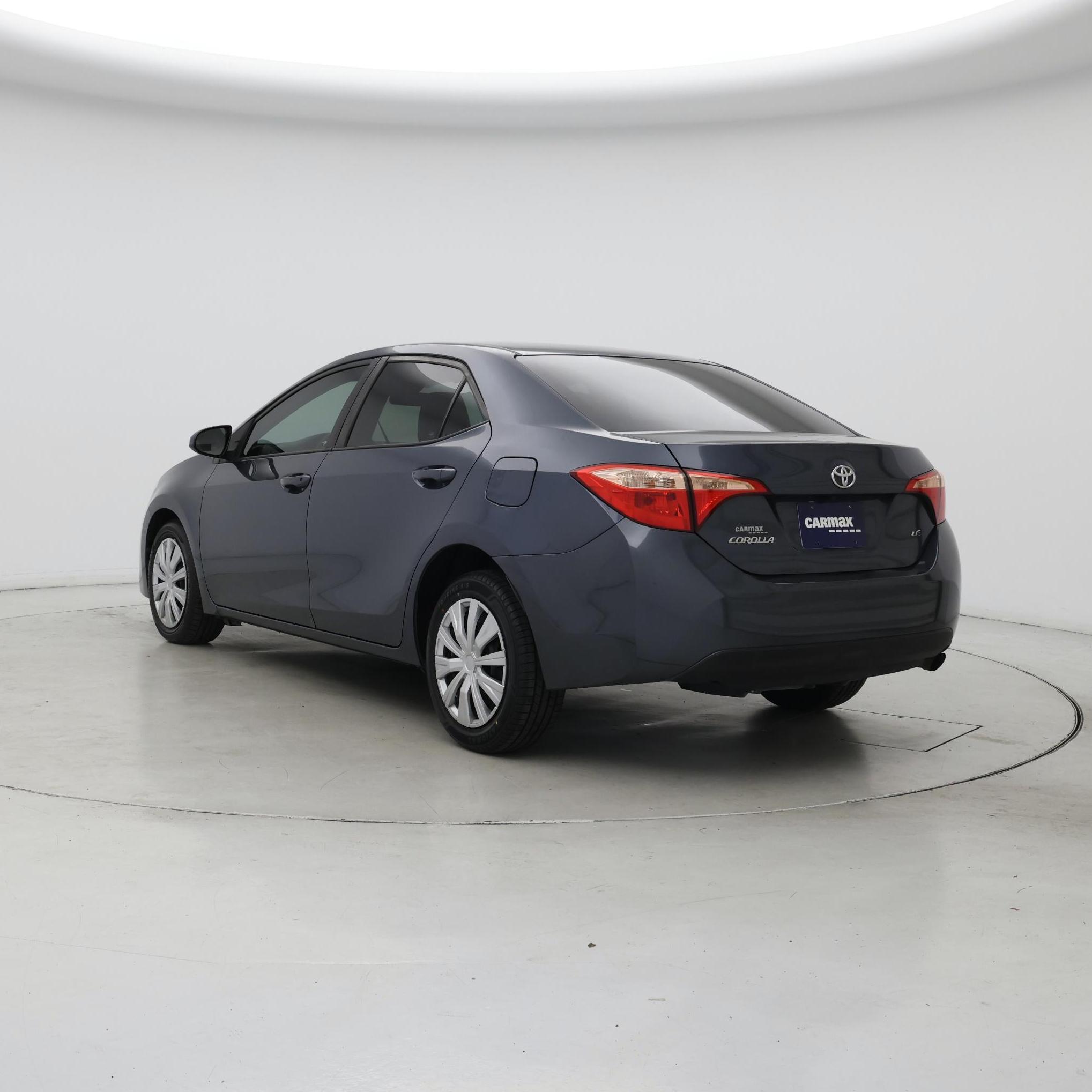 Thumbnail: 2017 Toyota Corolla - 2