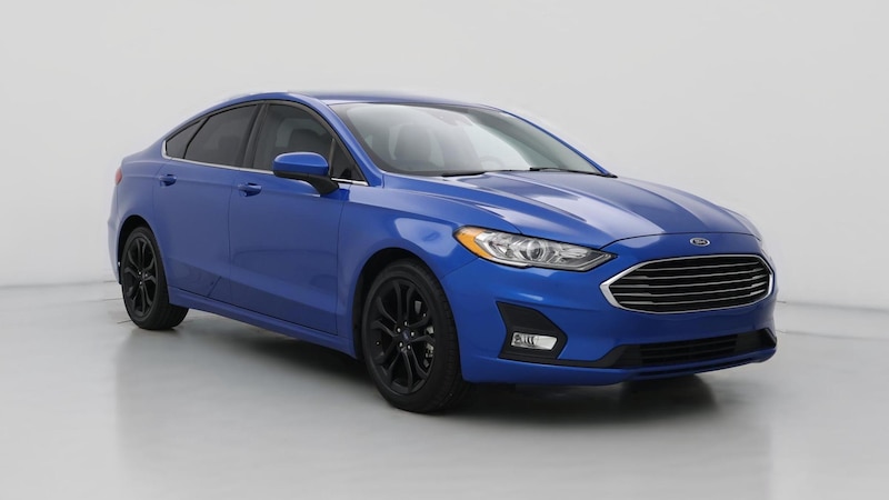 2020 Ford Fusion SE Hero Image