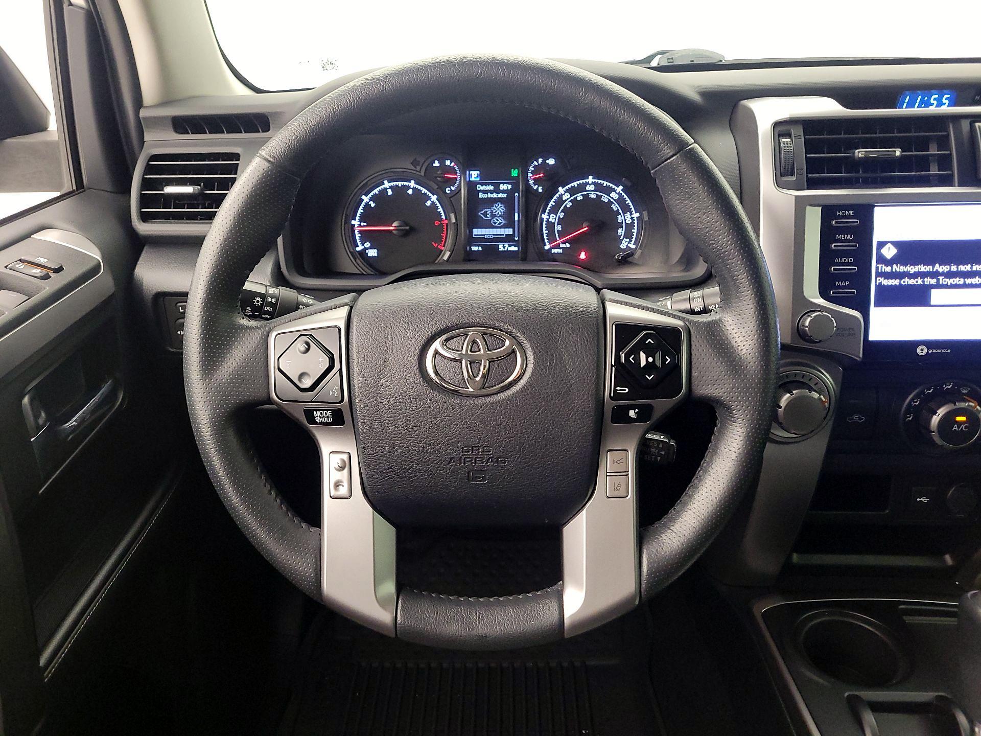 Thumbnail: 2023 Toyota 4Runner - 10