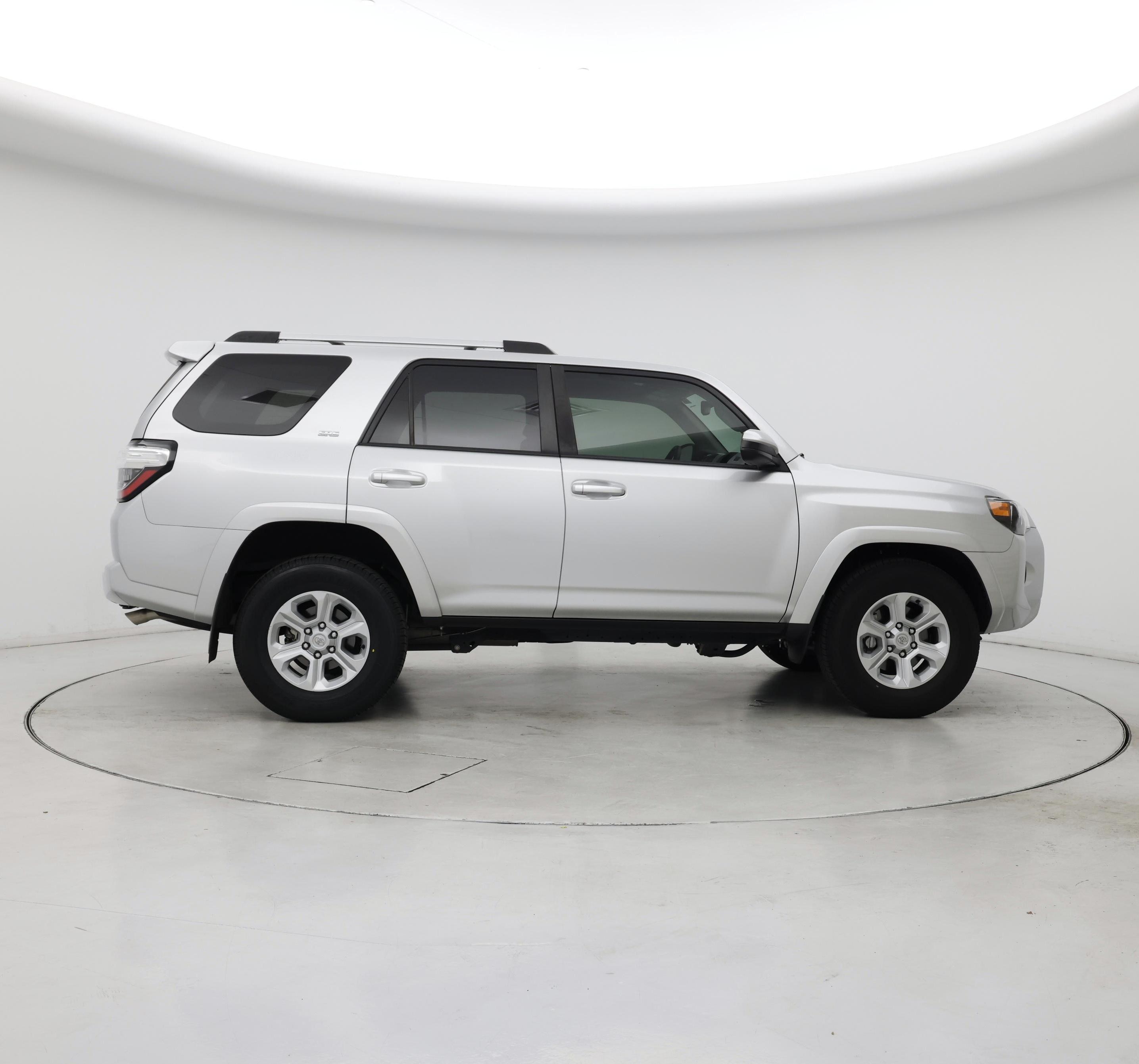 Thumbnail: 2023 Toyota 4Runner - 7