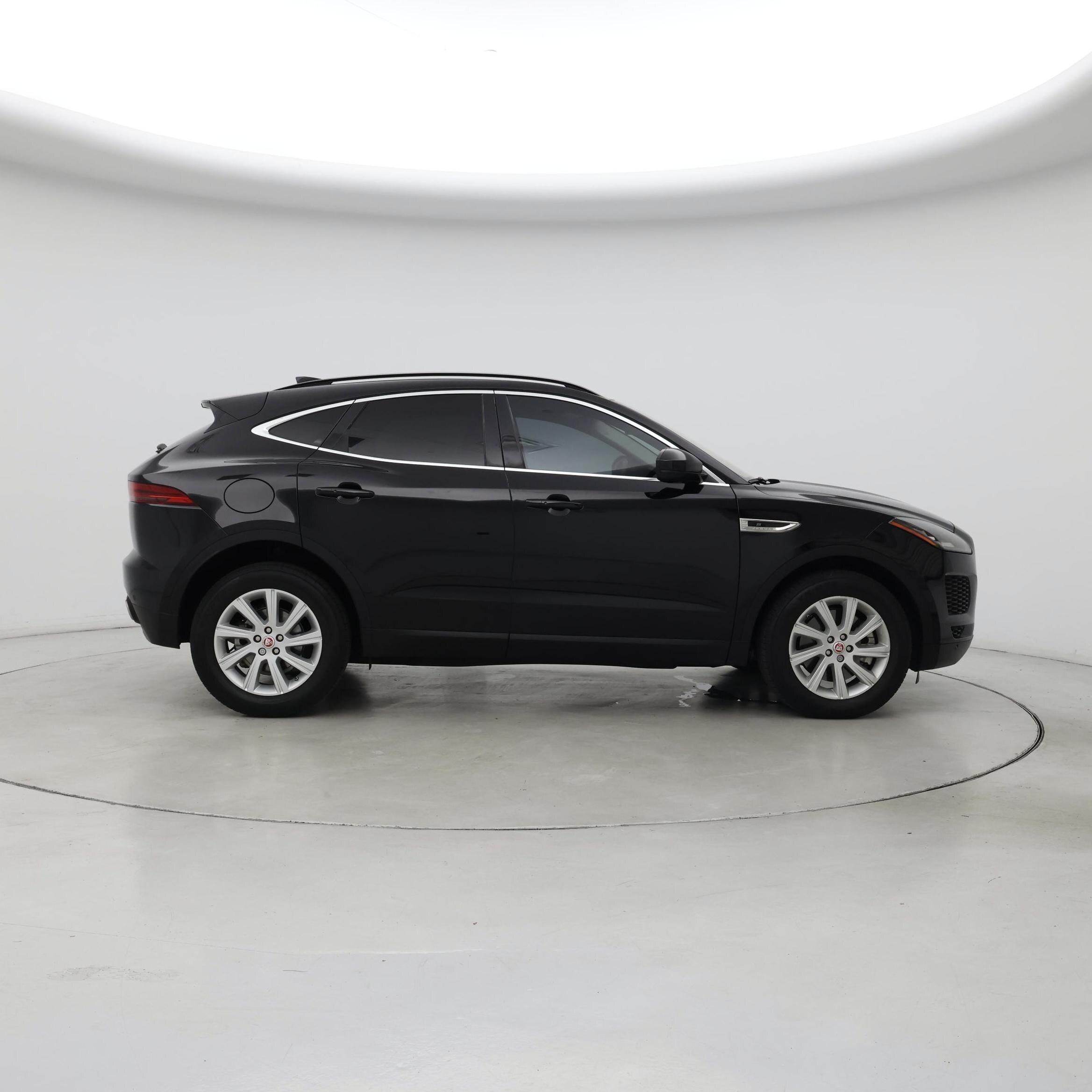 Thumbnail: 2019 Jaguar E-Pace - 7